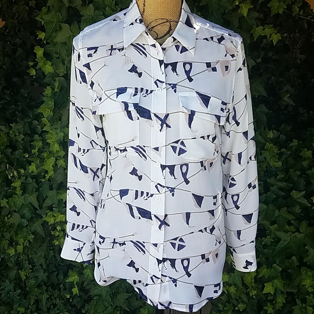 Equipment button up top 100% Silk Sz Small